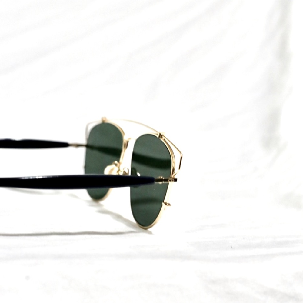 Dior Technologic Gold Sunglasses With Blue Accent - Picture 3 of 3